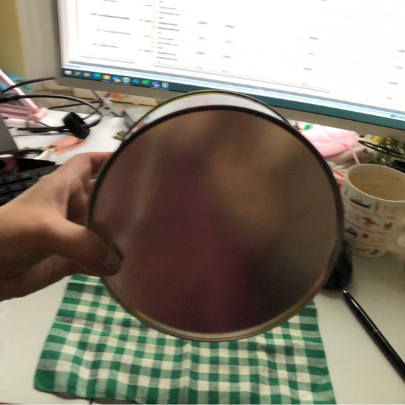 Clinique flower 🌸 power round tin. - Picture 5 of 5